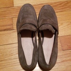 Designer Pour la Victoire Gray Loafers